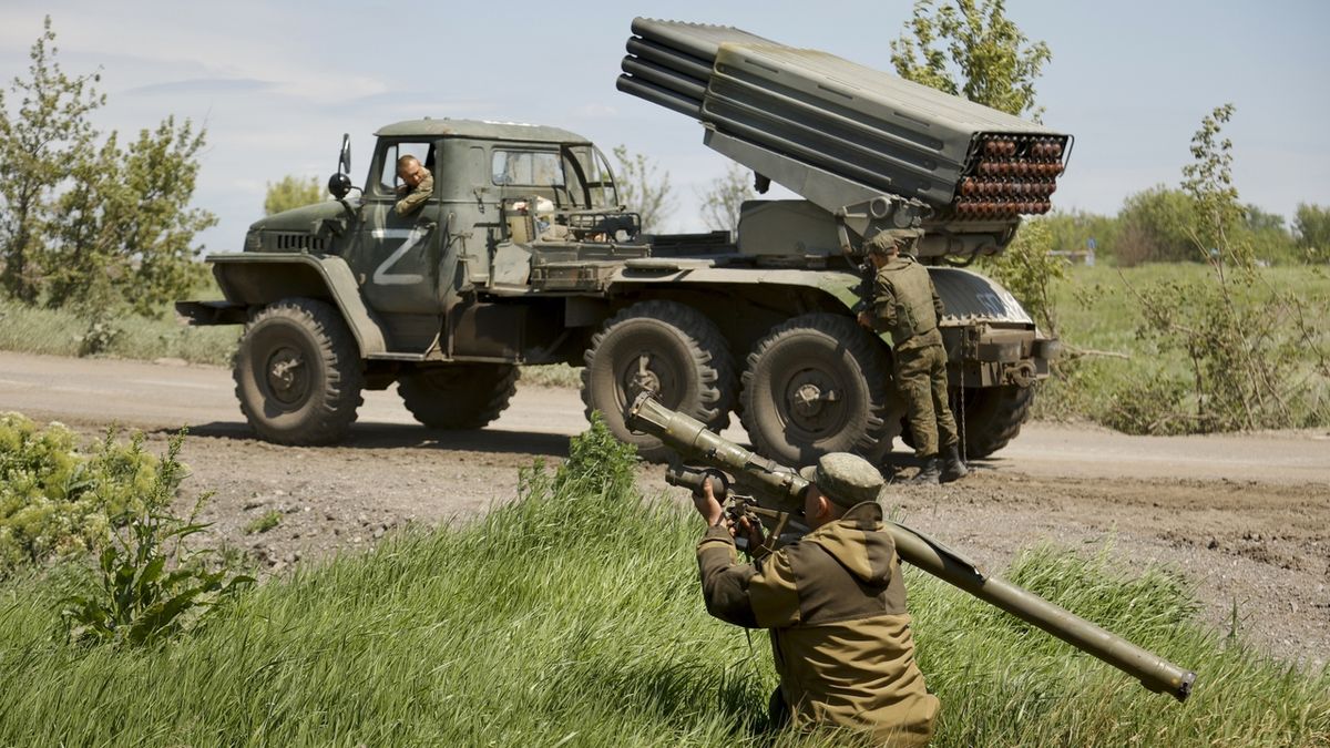 Dobytí Donbasu je otázka dnů či týdnů, míní německý generál